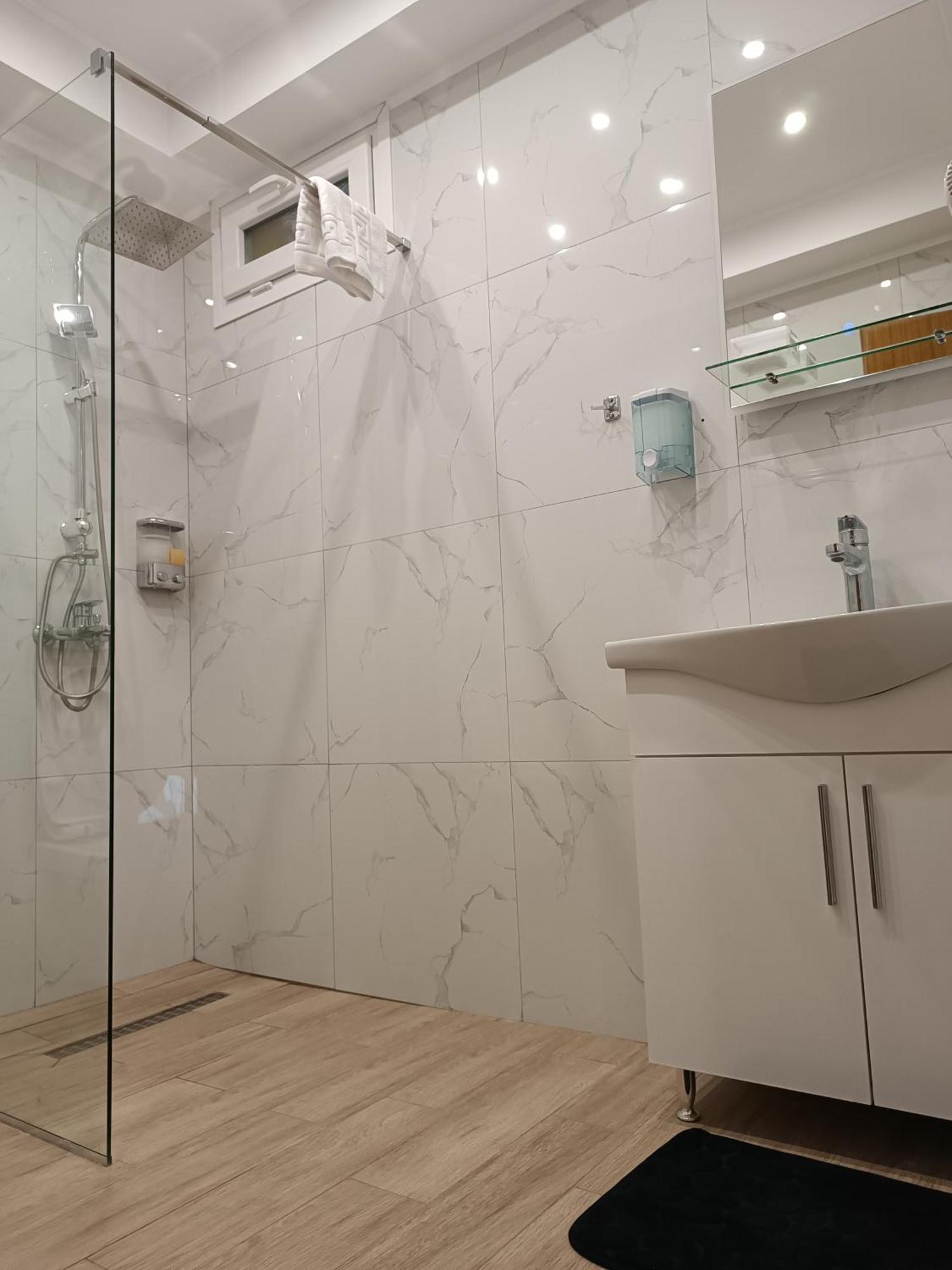 Pablo Boutique Rooms Neon Petritsion Екстер'єр фото